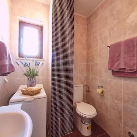 Anuska - Two Bedroom With Balcony And Sea View * ツァヴタット
